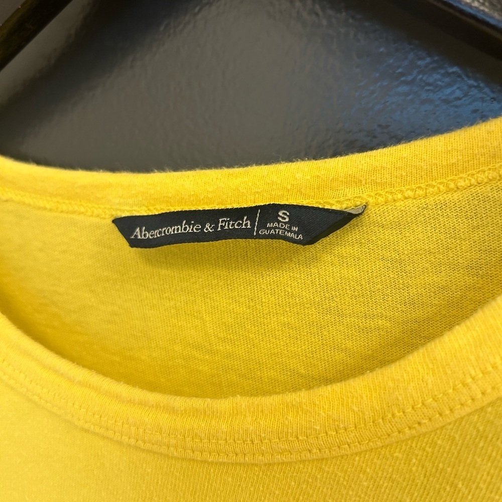 Abercrombie and Fitch Y2K size S crew neck in Amazing vintage cond. Oversized - Picture 7 of 10